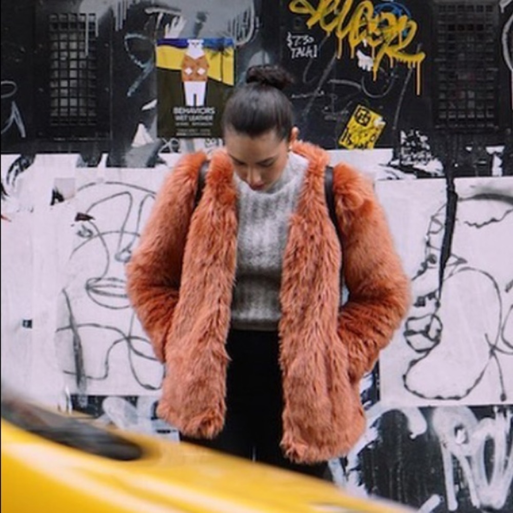 F21 faux fur jacket 💕